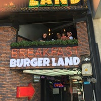 Photo taken at Burger Land by Mahdi A. on 9/29/2016