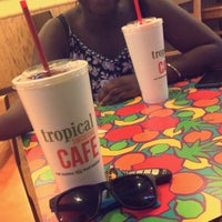 Photo taken at Tropical Smoothie Cafe by Sami T. on 6/3/2016