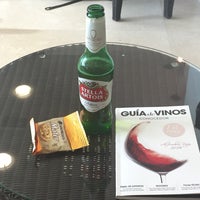 Photo taken at Salon Premier Aeromexico by Zapatero L. on 7/9/2017