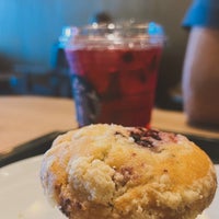 Photo taken at Starbucks by Yalda A. on 7/17/2023