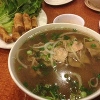 5/28/2013 tarihinde Timmy P.ziyaretçi tarafından Bolsa Vietnamese Restaurant'de çekilen fotoğraf
