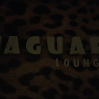 Foto tirada no(a) Jaguar Lounge por Anna K. em 2/25/2016