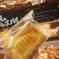 Photo taken at Natural Lawson by akemi.t on 11/11/2022