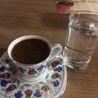 Photo taken at Sada Cafe by Aygül Ağrıtmış🐾 on 6/23/2017