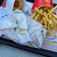 Photo taken at McDonald&amp;#39;s by Deniz on 8/9/2022