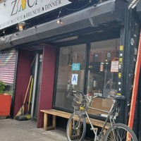 รูปภาพถ่ายที่ Zaca Cafe โดย Fil B. เมื่อ 4/19/2022