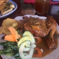 3/31/2018 tarihinde Alexandra S.ziyaretçi tarafından Restaurante Malanga Fusión Caribe'de çekilen fotoğraf