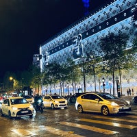Photo taken at Hotel Cristal Champs-Elysées by A.S.M 🗽 on 4/26/2024