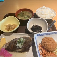 Photo taken at 江東下町食堂(江東区役所食堂) by いるあす の. on 12/9/2019