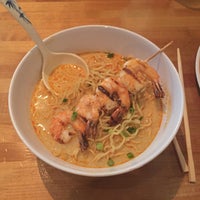 Das Foto wurde bei Foo Dog: Asian Street Food von Natalie L. am 10/24/2016 aufgenommen