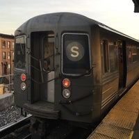 Photo taken at MTA Subway - S Franklin Ave Shuttle by Kelsey S. on 1/21/2018