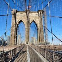 Photo taken at Brooklyn Bridge by Kelsey S. on 1/18/2021