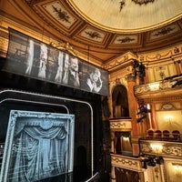 Photo taken at Gielgud Theatre by Victor A. on 9/25/2023