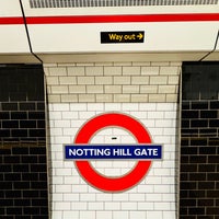 Photo taken at Notting Hill Gate London Underground Station by Victor A. on 5/25/2024