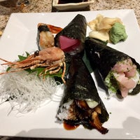 Foto scattata a Hokkaido Hibachi &amp;amp; Sushi da Tom J. il 11/4/2017