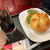 Photo taken at Caffè Veloce by まゆりや on 3/21/2024