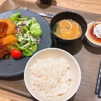 Photo taken at YEBISU GARDEN CAFE by まゆりや on 10/23/2023