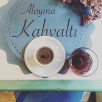 Photo taken at Alayına Köfte &amp;amp; Kahvaltı by Hande on 11/1/2015