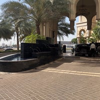 Das Foto wurde bei Marriott Hotel Al Jaddaf von Aziz K. am 5/13/2024 aufgenommen
