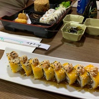 Photo taken at Sushi Tako Oishi by Ale A. on 7/18/2019