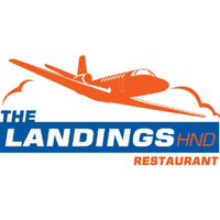 1/12/2016 tarihinde The Landings Restaurant &amp;amp; Barziyaretçi tarafından The Landings Restaurant &amp;amp; Bar'de çekilen fotoğraf