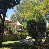 Das Foto wurde bei Petrino Suites Hotel von Νίκος Ν. am 8/28/2017 aufgenommen