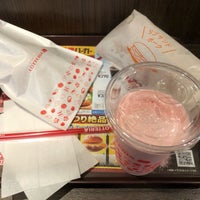 Photo taken at Lotteria by ぽんかん on 7/31/2018