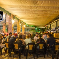 รูปภาพถ่ายที่ Arvoredo Cozinha de Bar โดย Arvoredo Cozinha de Bar เมื่อ 1/15/2016