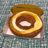 Photo taken at Mister Donut by kaoring on 1/30/2020