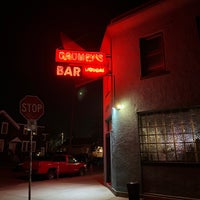 Photo taken at Grumpy&amp;#39;s Bar by Ben B. on 11/19/2023