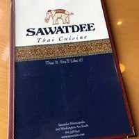 Das Foto wurde bei Sawatdee Thai Restaurant von Ben B. am 10/8/2017 aufgenommen