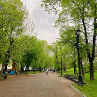 Photo taken at Гоголевский бульвар by Ольга Б. on 5/14/2021