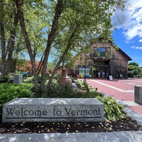 Foto tomada en Vermont Welcome Center  por Chrissy T. el 7/7/2022