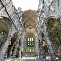 Foto tomada en Abbaye de Villers  por Ravyts A. el 6/20/2021