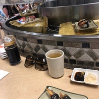 Foto diambil di Sushi Umi oleh Louisa L. pada 4/26/2019