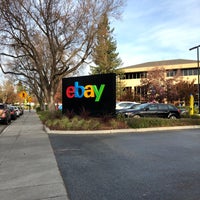 Photo taken at eBay Headquarters by Lor 🐒 r. on 12/11/2017