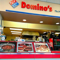 Photo taken at Domino&amp;#39;s Pizza by Michael M. on 2/5/2017