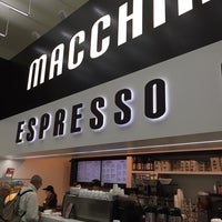 Das Foto wurde bei Macchiato Espresso Bar von Rui G. am 10/1/2014 aufgenommen