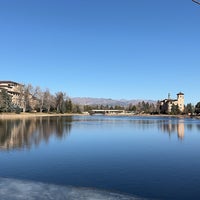 Das Foto wurde bei The Broadmoor von SUL10 am 2/25/2024 aufgenommen