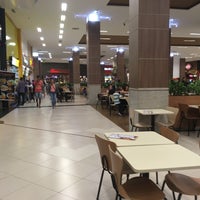 Foto tirada no(a) Shopping 3 Américas por Hussein G. em 7/6/2017