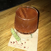 รูปภาพถ่ายที่ SPUTNIK Cocktail bar โดย Anna A. เมื่อ 4/22/2019