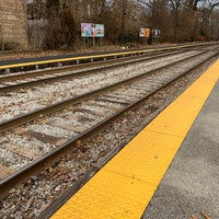 Photo taken at Metra - Beverly Hills / 95th Street by Stephanie H. on 11/25/2019
