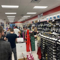 Photo taken at Spec&amp;#39;s Wines, Spirits &amp;amp; Finer Foods by Chris S. on 3/17/2020