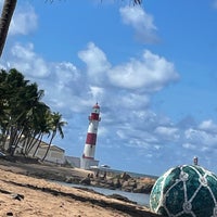 Photo taken at Praia de Itapuã by Evanice P. on 6/17/2021