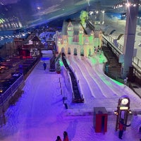 Photo taken at Snowland by Evanice P. on 12/27/2020