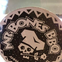 รูปภาพถ่ายที่ Mr. Bones BBQ โดย Steve P. เมื่อ 4/21/2013
