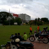 Padang Bola Majlis Daerah Lipis Taman Tasik Residen