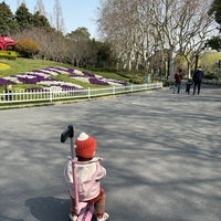 Photo taken at Changfeng Park by Echo H. on 3/19/2024