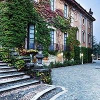 1/22/2016 tarihinde Villa Porro Pirelliziyaretçi tarafından Villa Porro Porelli'de çekilen fotoğraf