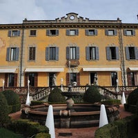 1/22/2016 tarihinde Villa Porro Pirelliziyaretçi tarafından Villa Porro Porelli'de çekilen fotoğraf
